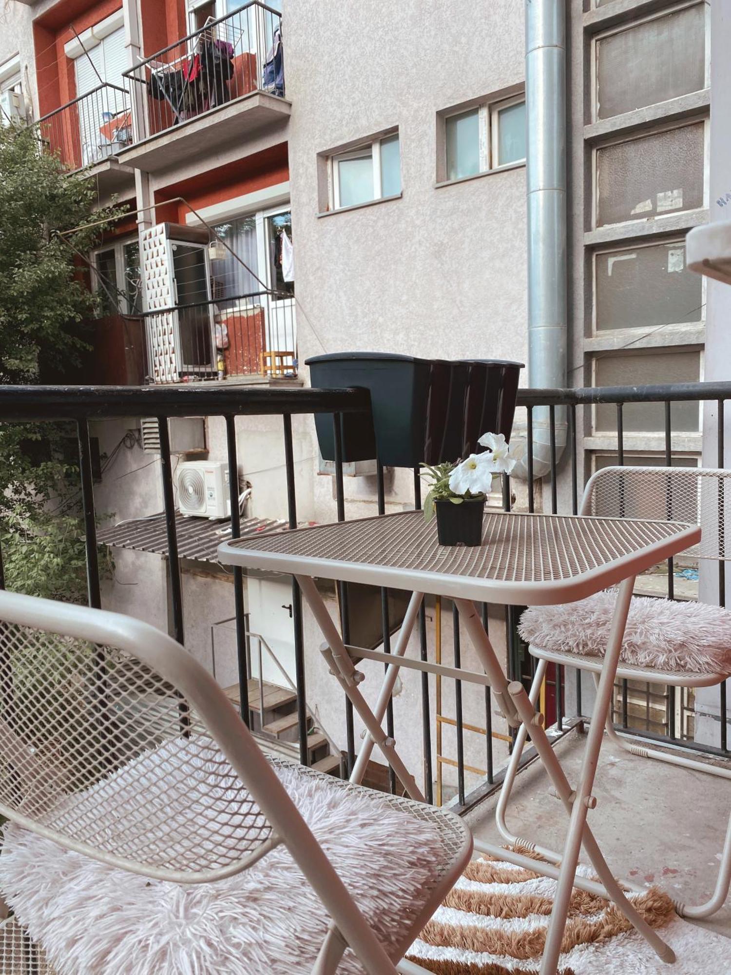 Hotspot Apartments - City Center 普里什蒂纳 外观 照片